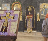 11.03.2018 г. - Трета Неделя на Великия пост - Кръстопоклонна. Св. Василиева Литургия в митрополитския храм „Св. вмчца Марина”, гр. Пловдив.
