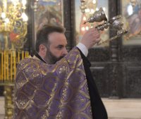 16.04.2020 г. - Последование на 12 - те Евангелия в митрополитския храм 