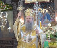 08.06.2020 г. - Свети Дух. Архиерейска св. Литургия в храм 